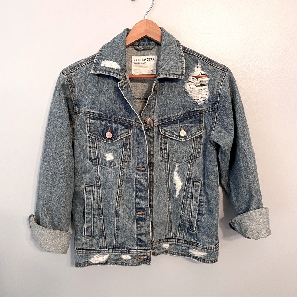 Vanilla Star | NWOT Distressed Denim Jacket Medium Blue Small
